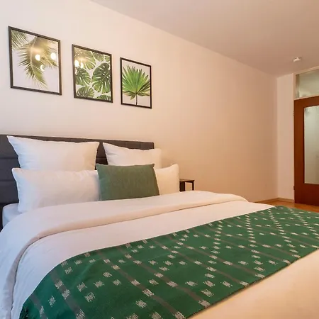 Luxury - 2 Units Available Daire Bremen