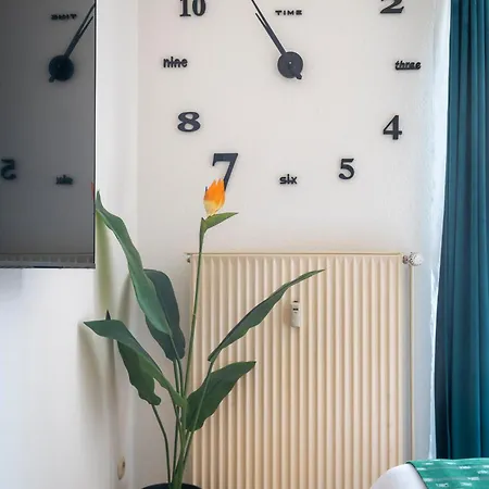 Two In One Building-schlachte Daire *