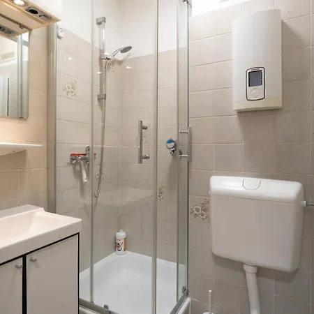 Luxury - 2 Units Available Daire *