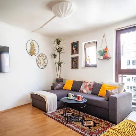 Two In One Building-schlachte Daire *