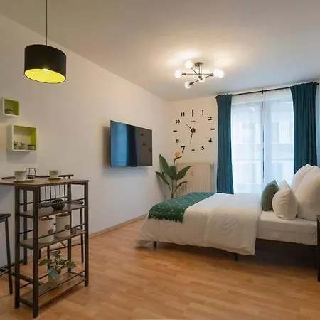 Two In One Building-schlachte Apartman *