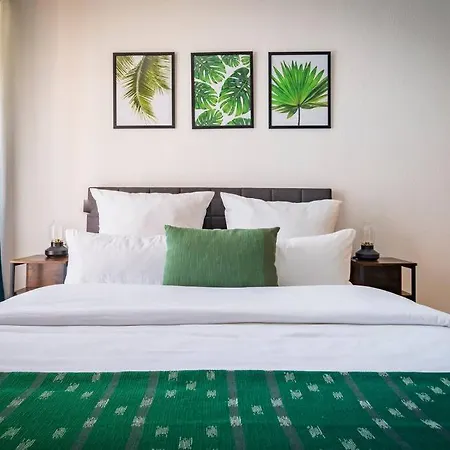 Two In One Building-schlachte Daire *