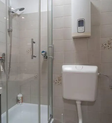 Two In One Building-schlachte Apartamento